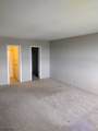 301 Beech St - Photo 15