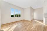 1004 Valerie Pl - Photo 10