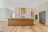 1004 Valerie Pl - Photo 11