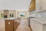 1004 Valerie Pl - Photo 14