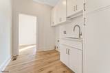 1004 Valerie Pl - Photo 18