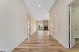 1004 Valerie Pl - Photo 4