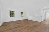 940 Hobson St - Photo 4