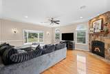 220 Lindsay Ct - Photo 18