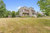 220 Lindsay Ct - Photo 3