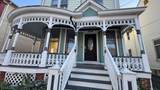 208 Main St - Photo 1
