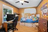 174 Maple St - Photo 15