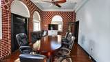186 Clinton Ave - Photo 3