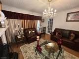 393 Glenwood Ave - Photo 7