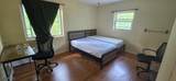 70 Wood Ave - Photo 14
