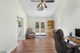 195 Beekman Ln - Photo 13