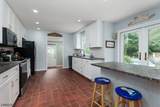 30 Montgomery Ave - Photo 10