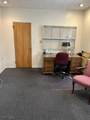 512 E Broad St - Photo 2