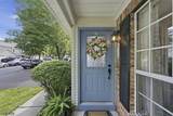 220 Learnington Way - Photo 2