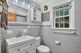 72 Lyons Pl - Photo 11