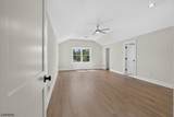 2240 Evergreen Ave - Photo 22