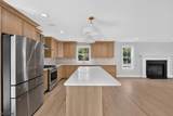 2240 Evergreen Ave - Photo 6