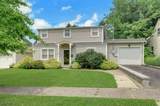 15 Lynne Ave - Photo 1