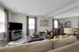 15 Lynne Ave - Photo 4
