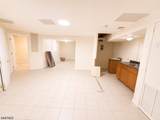 191 Bloomfield Ave - Photo 3