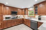 965 Edgewood Dr - Photo 2