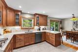 965 Edgewood Dr - Photo 3