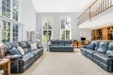 4 Peter Dr - Photo 18