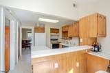 520 Winsor St - Photo 14