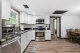 312 6Th St - Photo 11