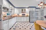1097 Cambridge Ln - Photo 16
