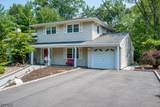560 Wakefield Dr - Photo 1