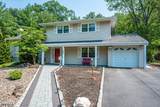 560 Wakefield Dr - Photo 2