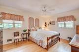 560 Wakefield Dr - Photo 29