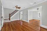 1205 Thomas St - Photo 2