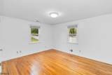 7 Evelyn Road - Photo 17