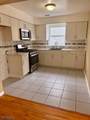 1073 Bond St - Photo 4