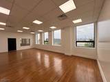 407 39Th St - Photo 2