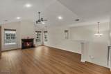 127 Chariot Ct - Photo 8