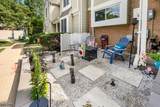138 Stratford Ct - Photo 4