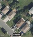1413 Clinton St - Photo 2
