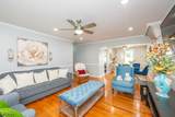 1136 Valley Rd - Photo 1