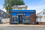410 Bloy St - Photo 1
