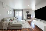 90 Farnham Sq - Photo 10