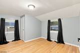 654 Howard St - Photo 17