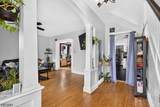 136 W Gibbons St - Photo 5