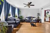 136 W Gibbons St - Photo 6