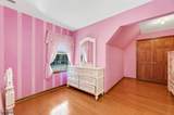 26 Green Terrace Way - Photo 32