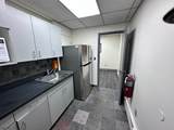 107 Stuyvesant Ave - Photo 2