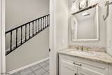 1004 Bayley Ct - Photo 5