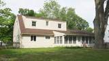 260 Nagle St - Photo 3